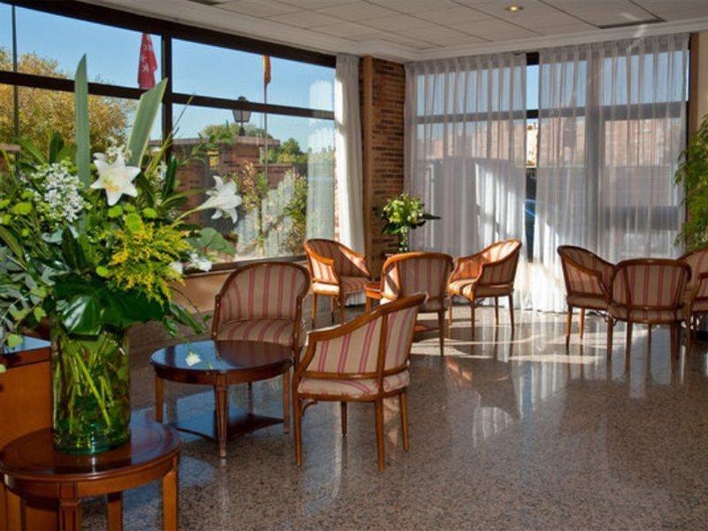 Aparthotel Convencion-Barajas Madrid Eksteriør billede